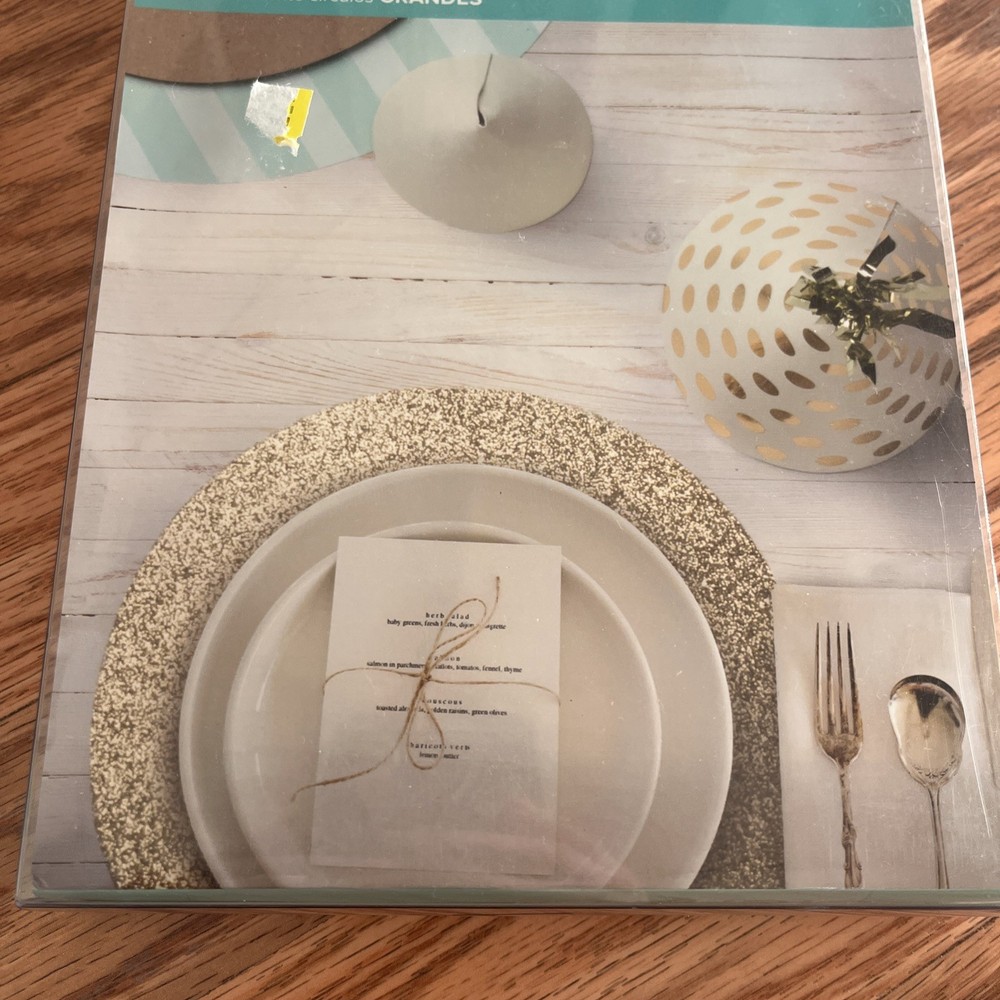 We R Memory Keepers Template Studio Large Scale Circles