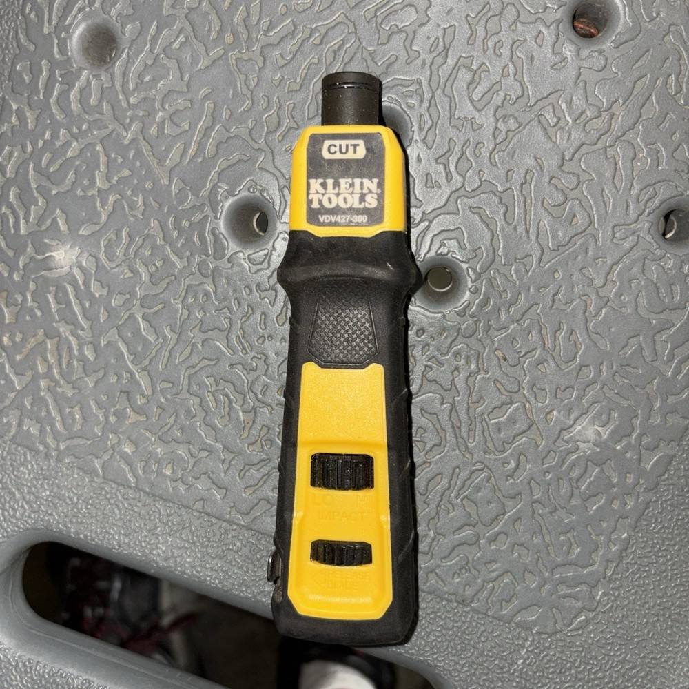 Klein Tools VDV427-300 Impact Punchdown Tool, Does Not Have Punch Lead.