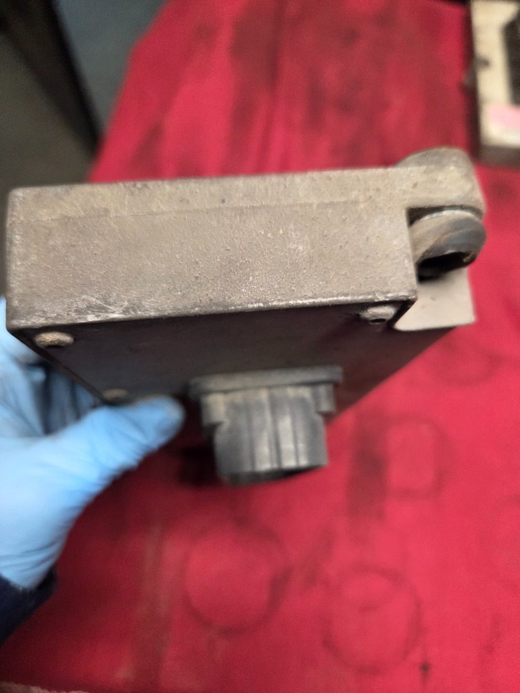 TRANSMISSION CONTROL MODULE TCM ,ECU ETC2091462, ETC2004A06, 09235 MUST PROGRAM