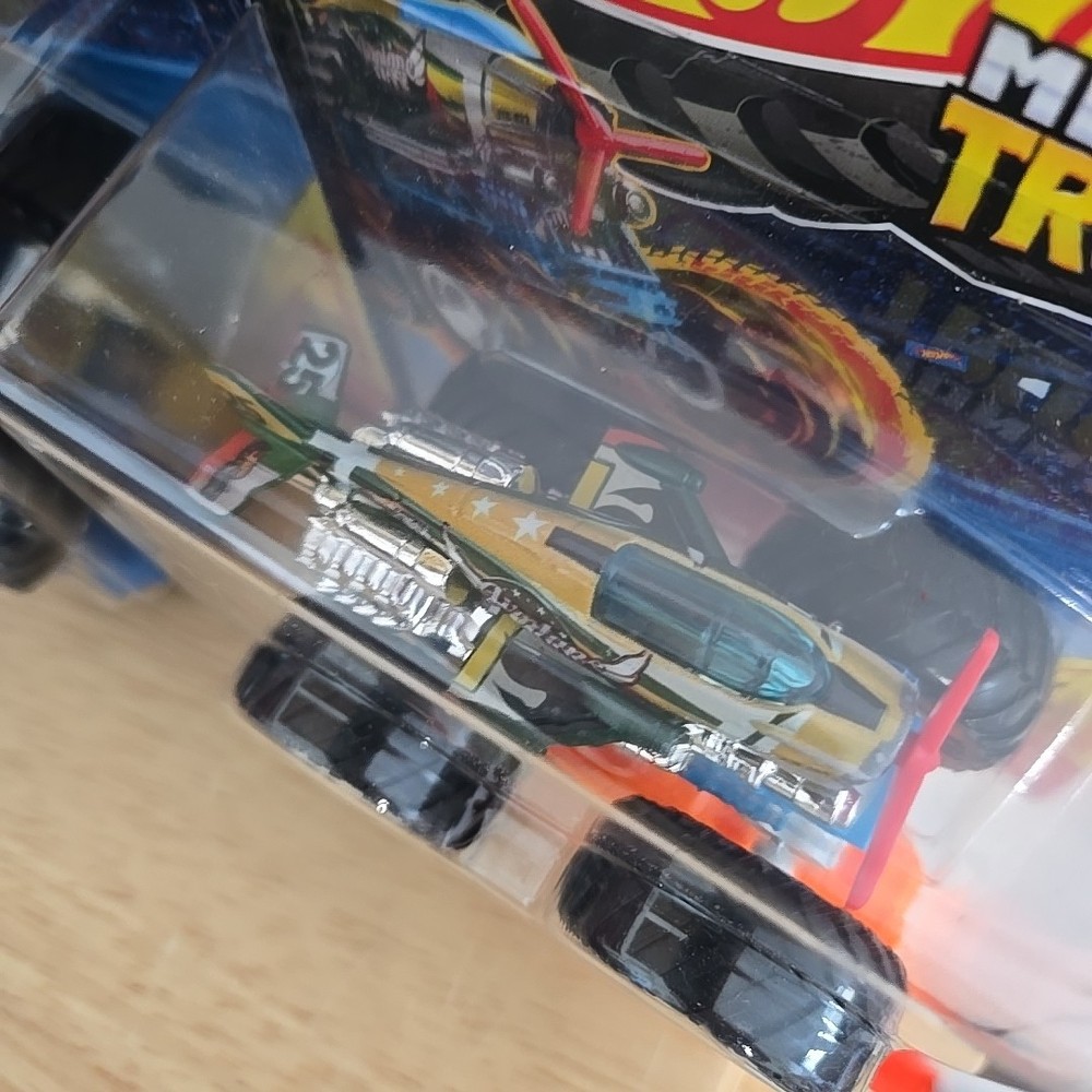 Hot Wheels 2026 MONSTER TRUCKS HELICHOPPER Chopper & AIRPLANE Mode Bundle Set