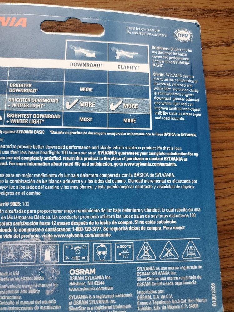 SYLVANIA - 9005 SilverStar - High Performance Halogen Headlight Bulb (2 Lamps)