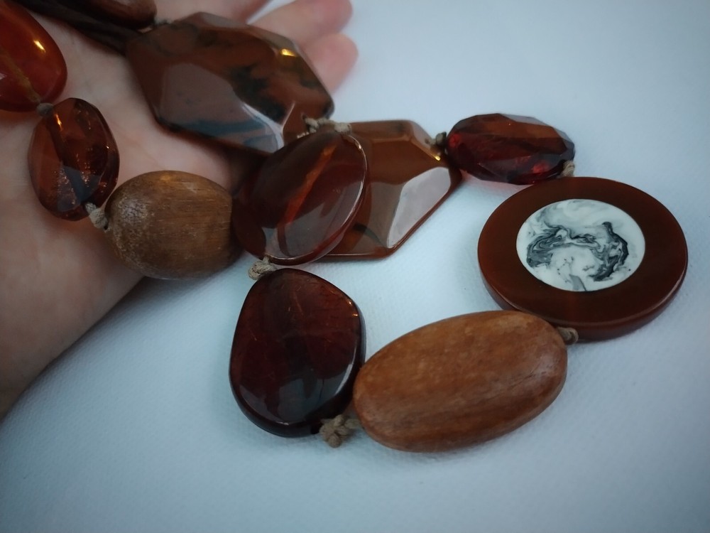 Vintage wood and plastic necklace