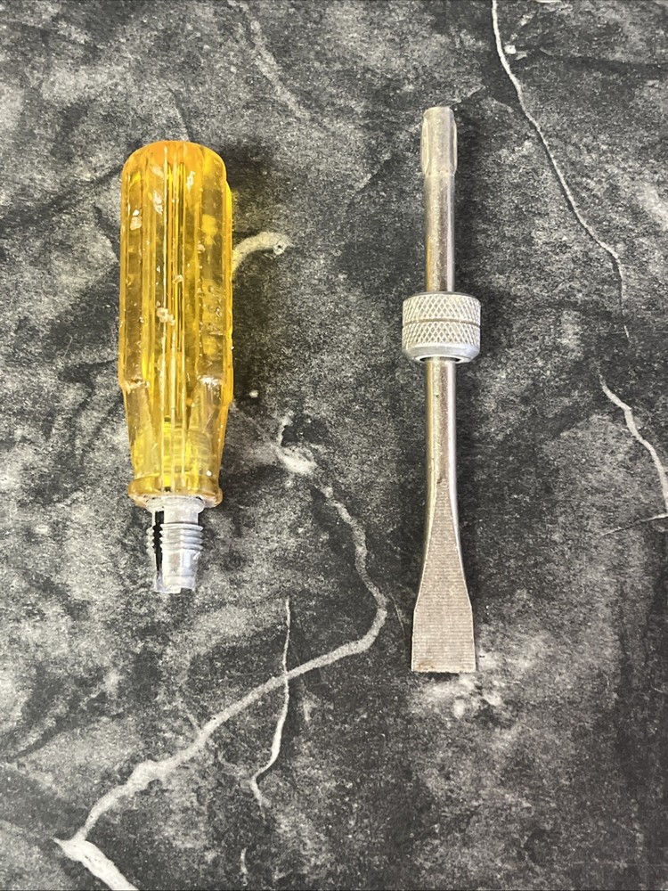 VINTAGE Interchangeable Screwdriver Flathead