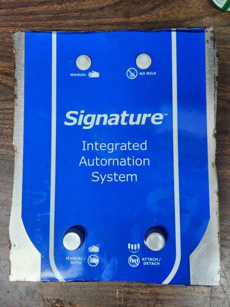 Boumatic detach circuit board buttons