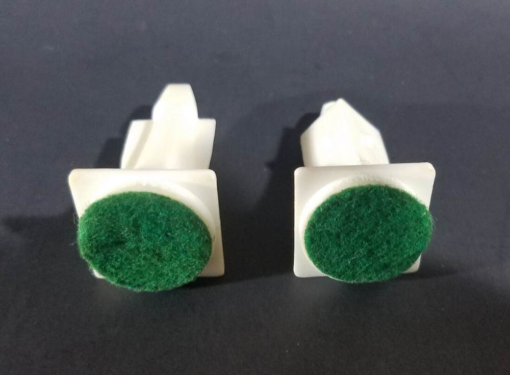 Visual Chess White Pawn x2 Replacement Pieces TAG Harvey Kidder (1965)