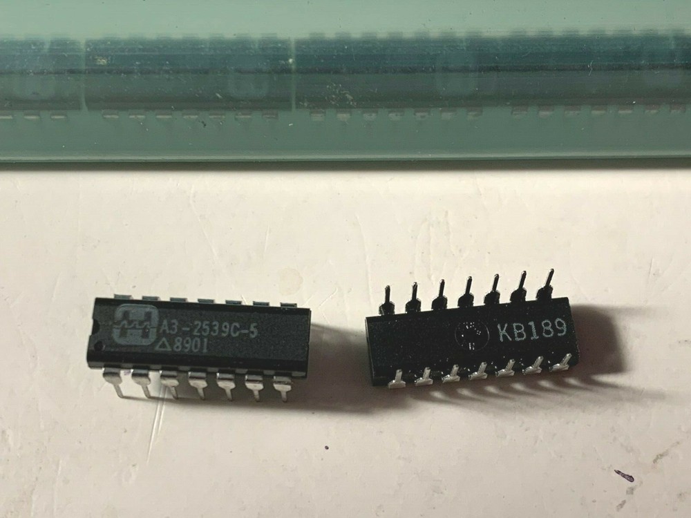 Harris IC, A3-2539C-5,Operational Amplifier - DIP14.