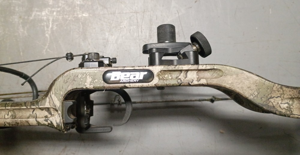 Bear Archery Divergent Eko Compund Bow