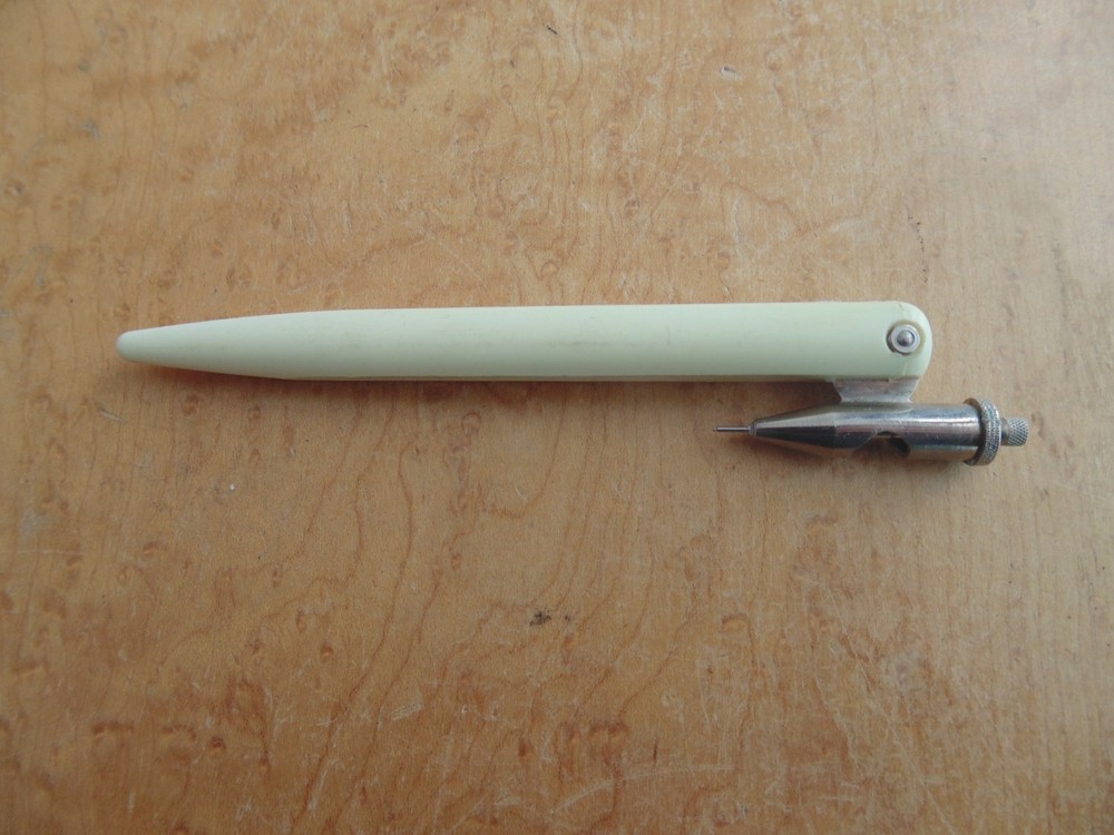 VINTAGE UNO DELUXE NO.2 TECHNICAL DRAWING PEN.