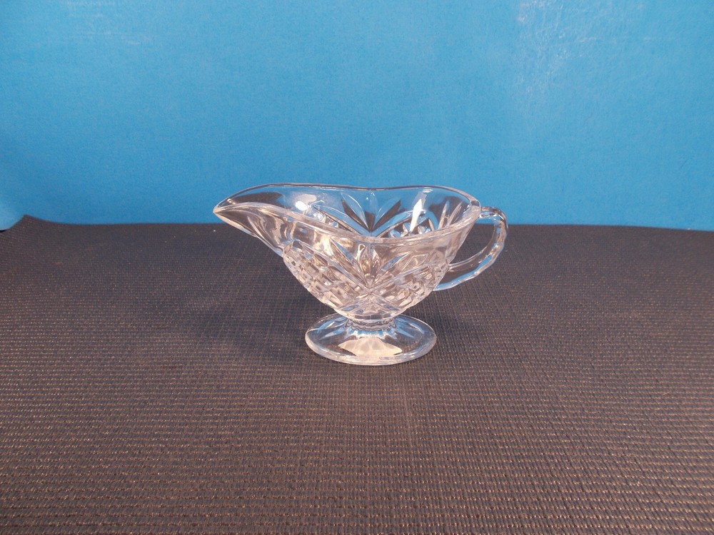 Godinger Crystal Dublin Pattern Creamer 3" Tall