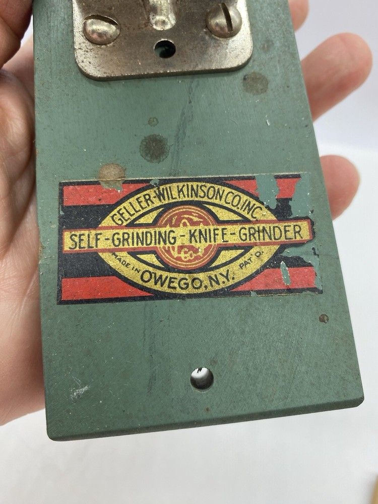 Vintage Geller-Wilkinson Co Self Grinding Knife Sharpener Model No. 20