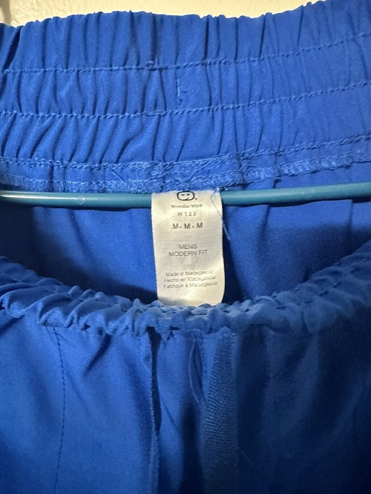 WonderWink Men Scrubs Set Small Top And Medium Bottom