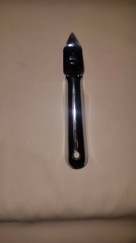 UNIQUE STAINLESS STEEL BOTTLE/CAN Opener