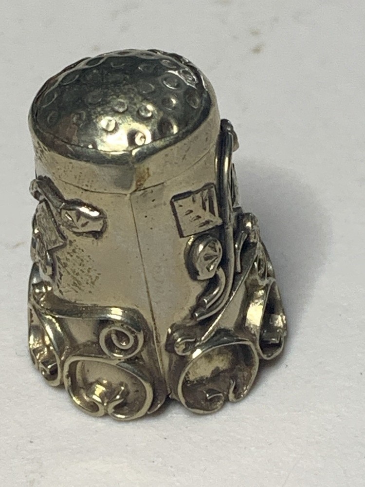 Vintage MEXICO Silver Sewing Thimble