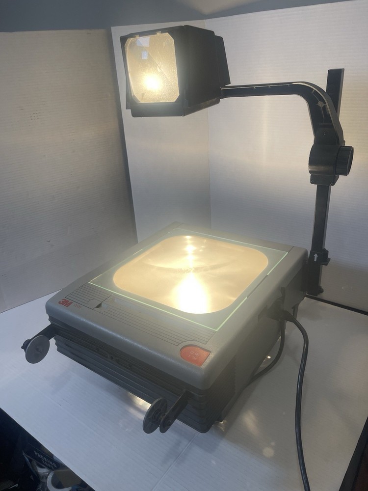 3M Overhead Projector Model 9100