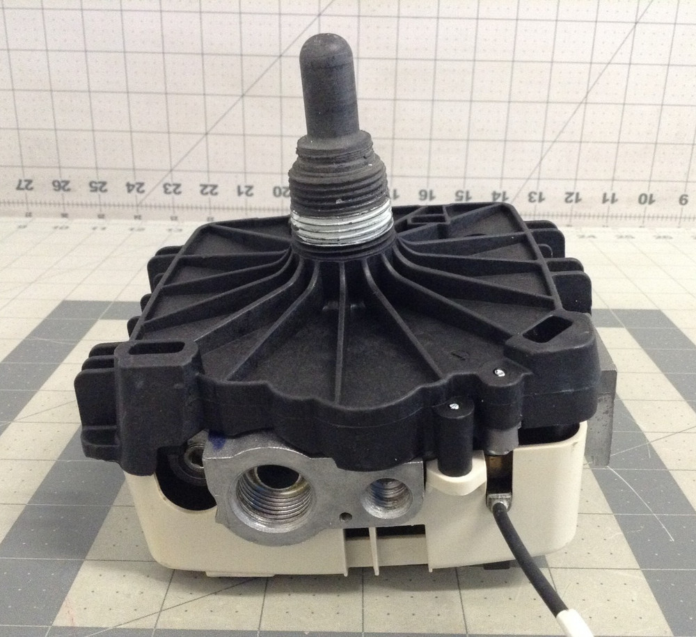 Honeywell Water Heater Gas Valve WV8840B1109