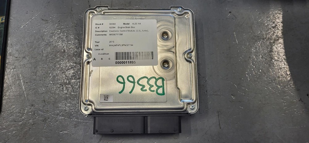 AUDI AUDI A4 Engine Control Module 8K5 907 115 M