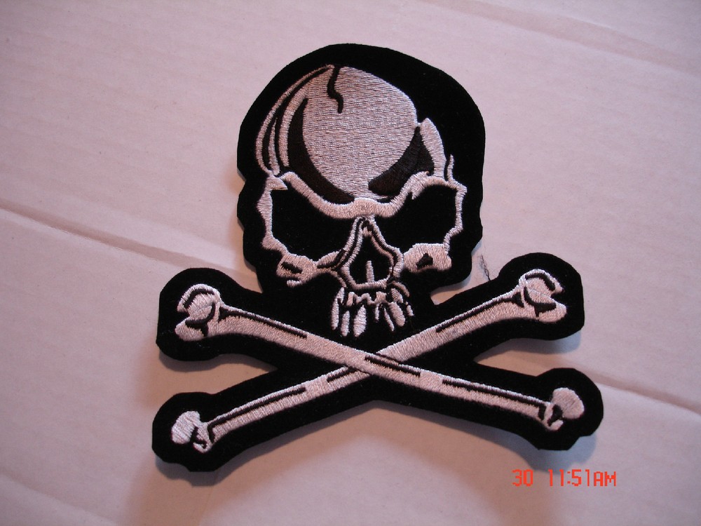 SKULL & CROSSBONES EMBROIDERED PATCH, SMALL 3" X 3 3/4"