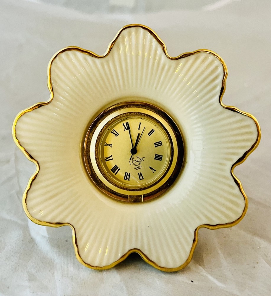 Lenox Flower Quartz Clock - Meridian Pattern