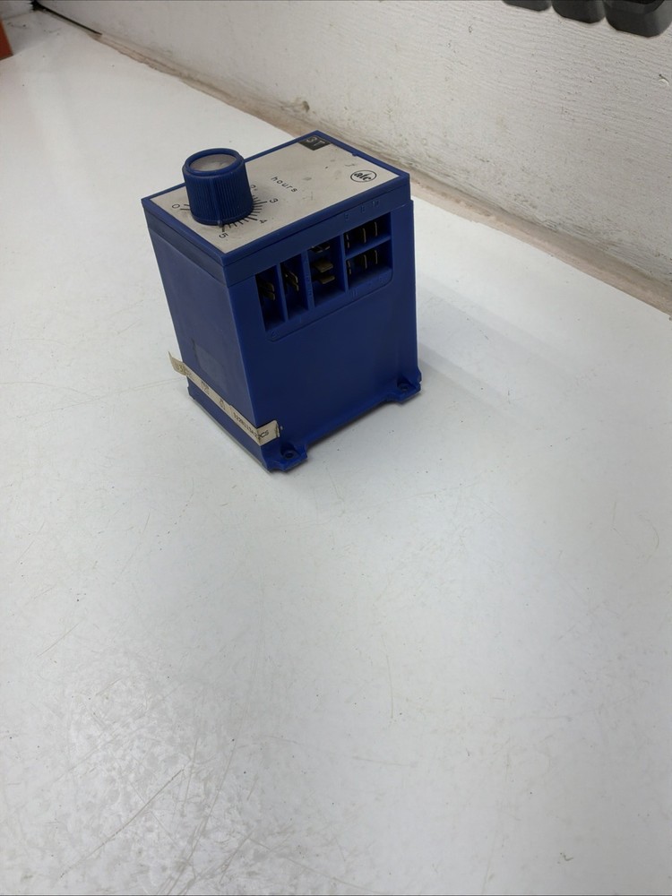 ATC Motor Driven Timer Hours 120V 322B NEW