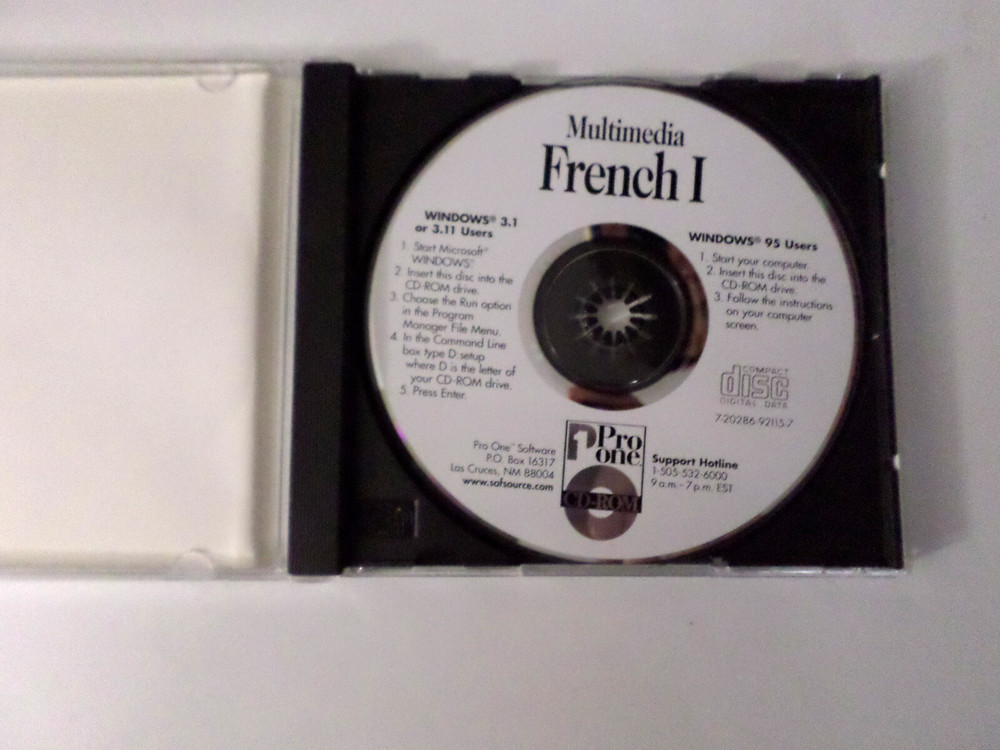 Pro One Multimedia FRENCH, PC, Cd-Rom Win 3.1, Win95 users "very nice"