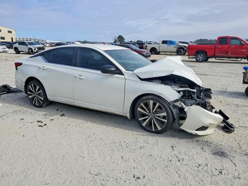ALTIMA 2022 Glove Box 5029327