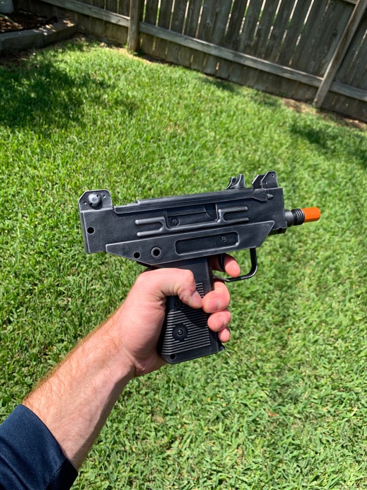 Mini Uzi Prop Gun