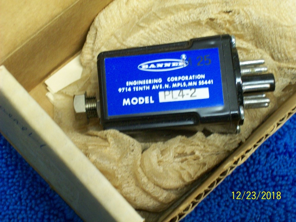NEW BANNER ENGINEERING PL4-2 MODULE TIMER - FREE SHIPPING