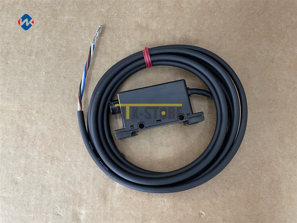 1PCS Brand New Keyence FS-14