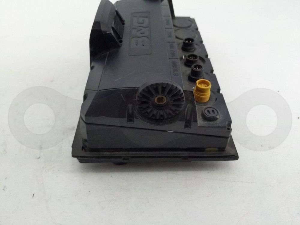 B&G ZEUS2 W7 CHARTPLOTTER GPS RADAR BOAT HEAD UNIT DISPLAY SCREEN FISHFINDER