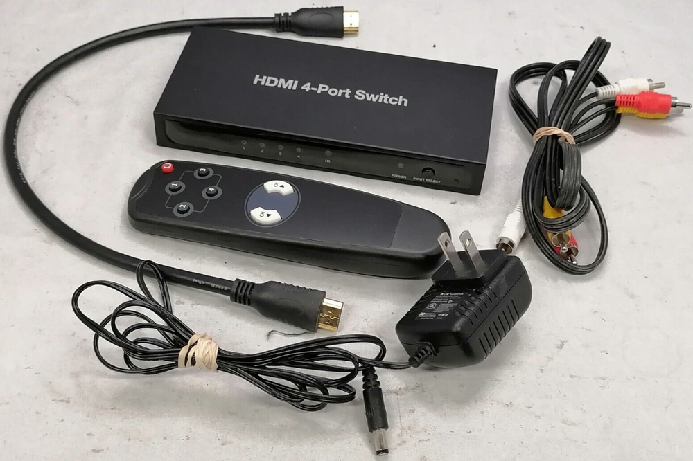 FireFold 4×1 HDMI Switcher With Cables And Remote
