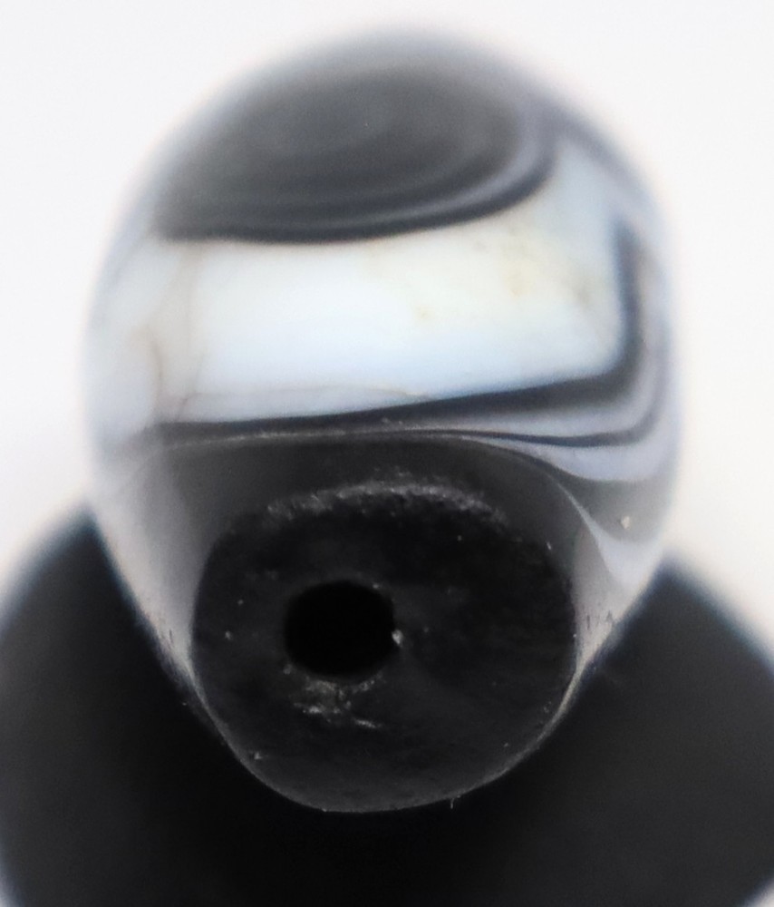 ANCIENT RARE INDO-TIBETAN EYE AGATE BEAD