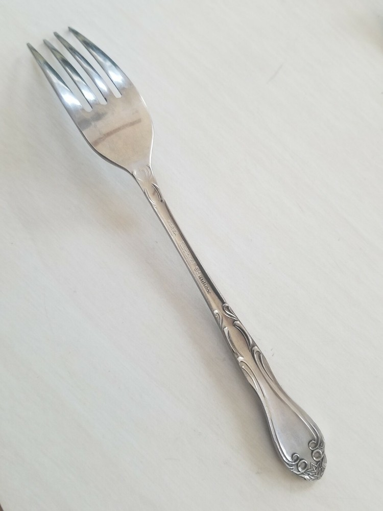 4 National Stainless NST8 Dinner Forks Scrolls Leaf Design Korea