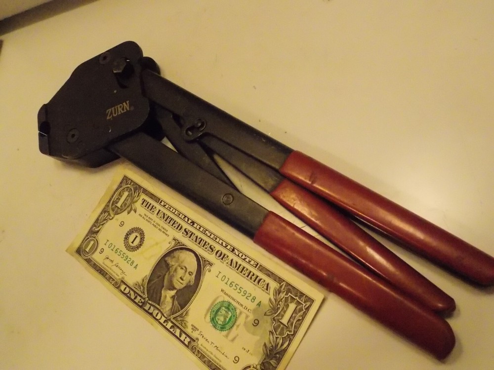 Zurn PEX Quickclamp Crimp Ring Tool Medium QCRTQCM