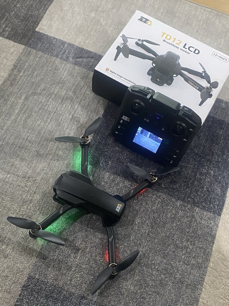 Brushless Motor Drone with LCD Screen Remote Control Drone for Beginners Drones