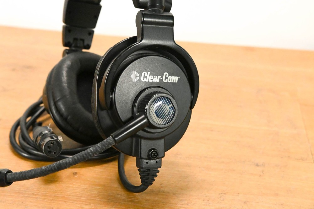 Clear-Com CC-400 Double-Ear Intercom Headset with Dynamic Microphone CG01ZZ0