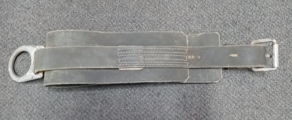 WM Bashlin Co. Utility Pole Saftey Harness No. 77NO Code W Size L