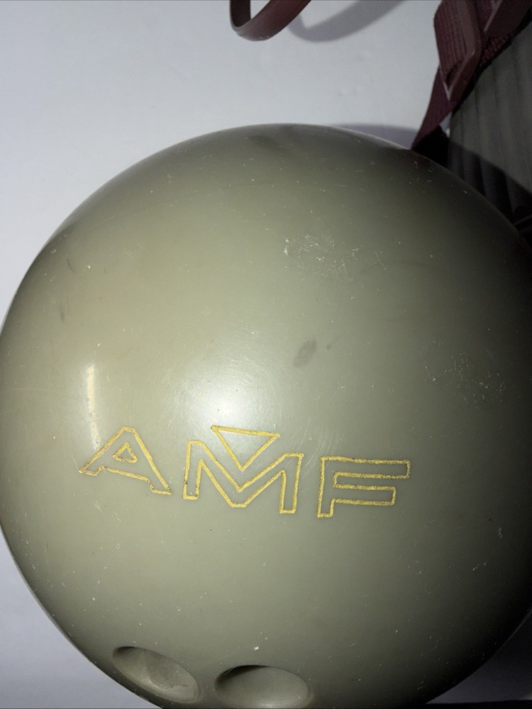 AMF “The Angle” bowling ball 16lbs With Angle Bag
