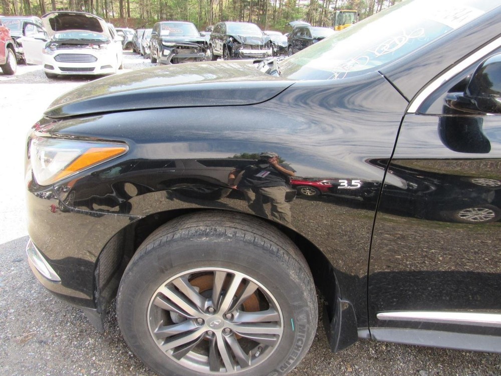 QX60 2020 Glove Box 1040599