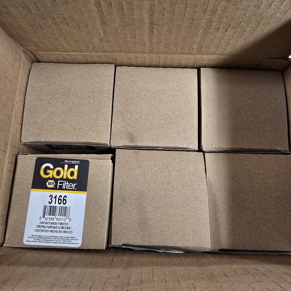 Gold NAPA Filter 3166 Fuel Filter Replacement Fuel Filter