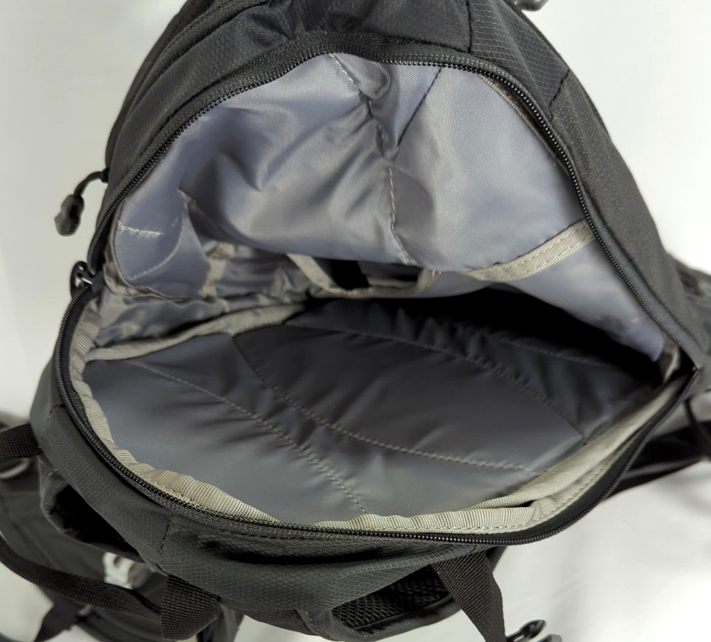 CAMELBAK M.U.L.E. Hydration 3L 100oz Black Backpack W/ Bladder & Quick link