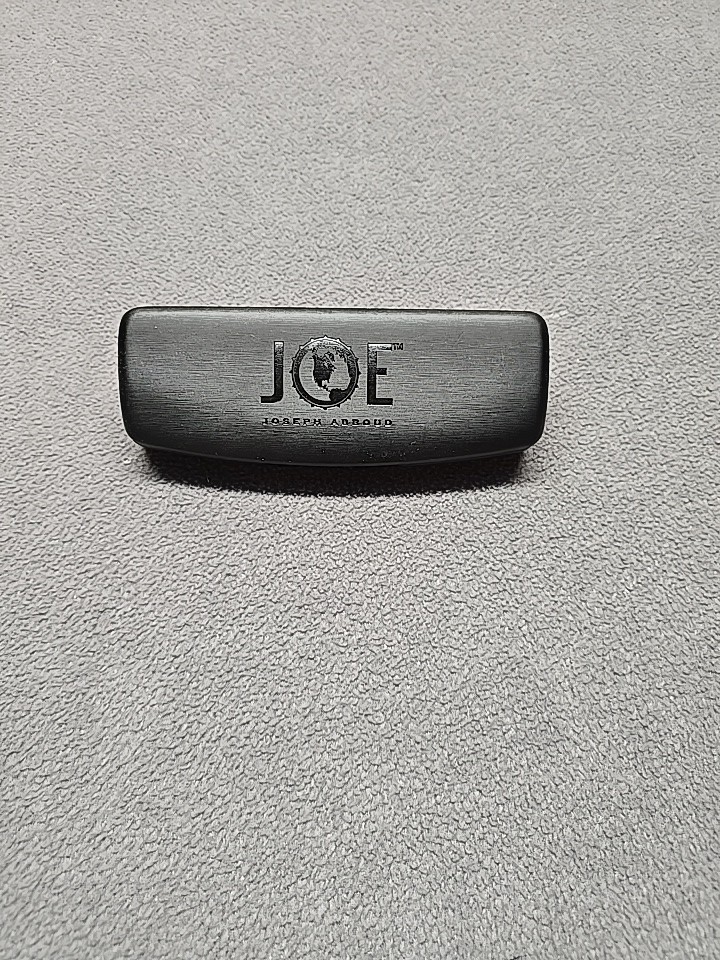 Joseph Abboud Clam Shell Black Eyeglasses Case Preowned