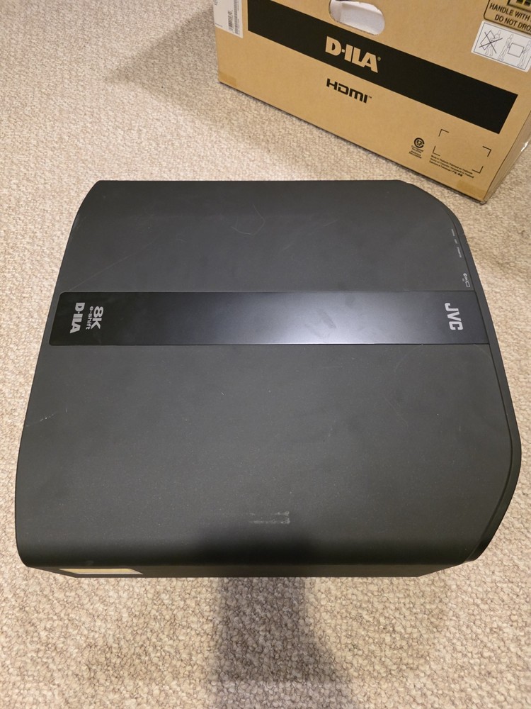 JVC D-ILA Projector DLA-RS2100K (NZ7) Laser 8K