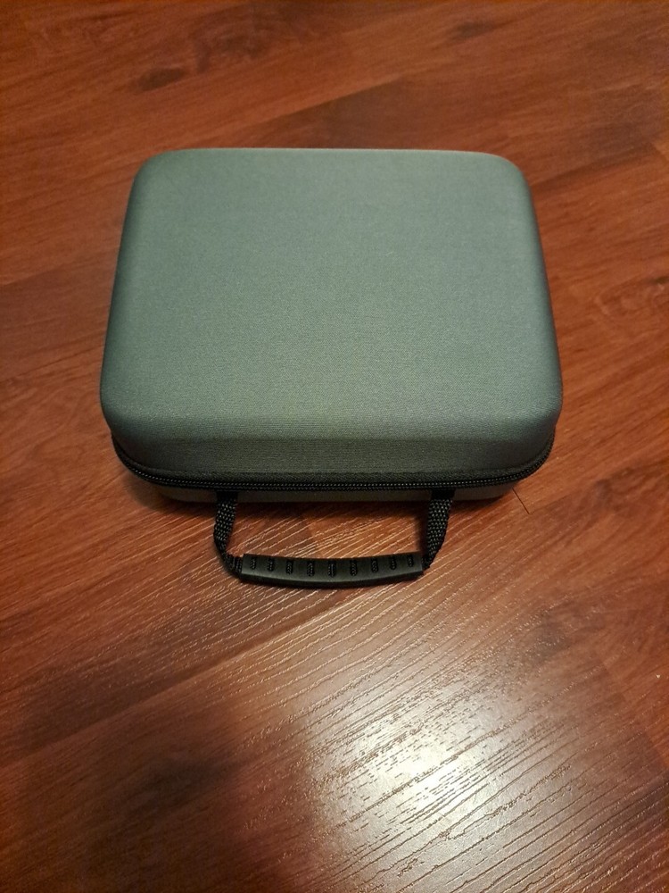 Flipo Battery Organizer Storage Case