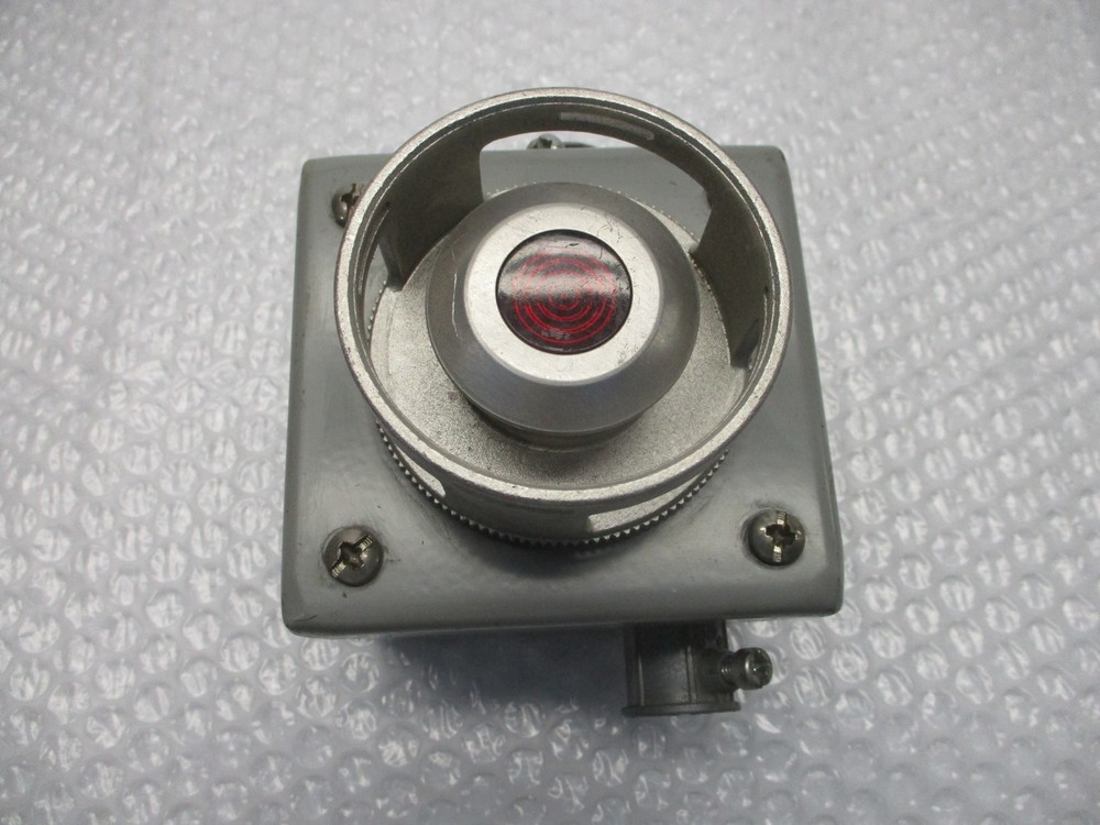 HUBBELL PB1 PUSHBUTTON STATION RED UNMP