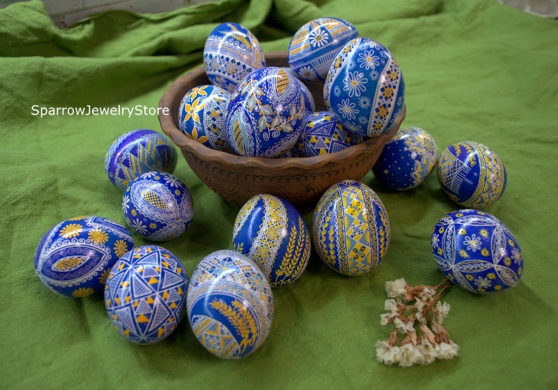 Handmade Easter eggs Easter ornaments Handpainted Easter decor Ukraine Pysanka