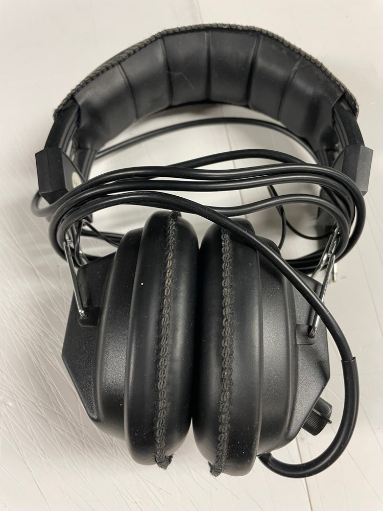 YAESU VR-5000 Communications Receiver