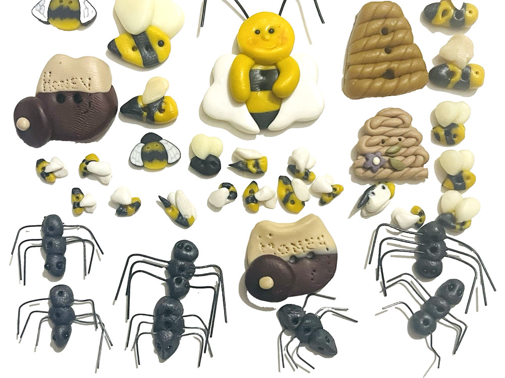 HONEY BEE +? 38 PCS SUMMER SPRING FLAT BACK CRAFT 3D BUTTON EMBELLISHMENTS