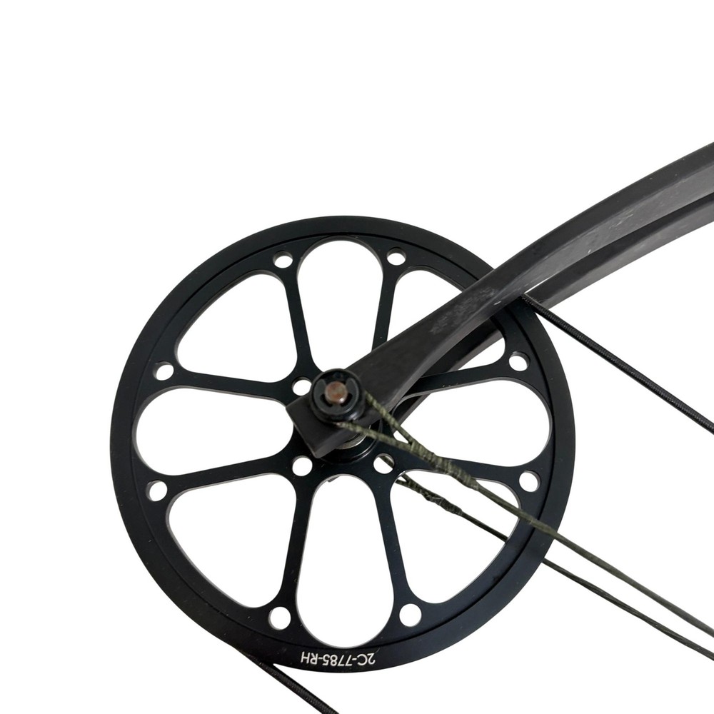 Bear Archery Rant Camo Right-Handed 70-lb Compound Bow