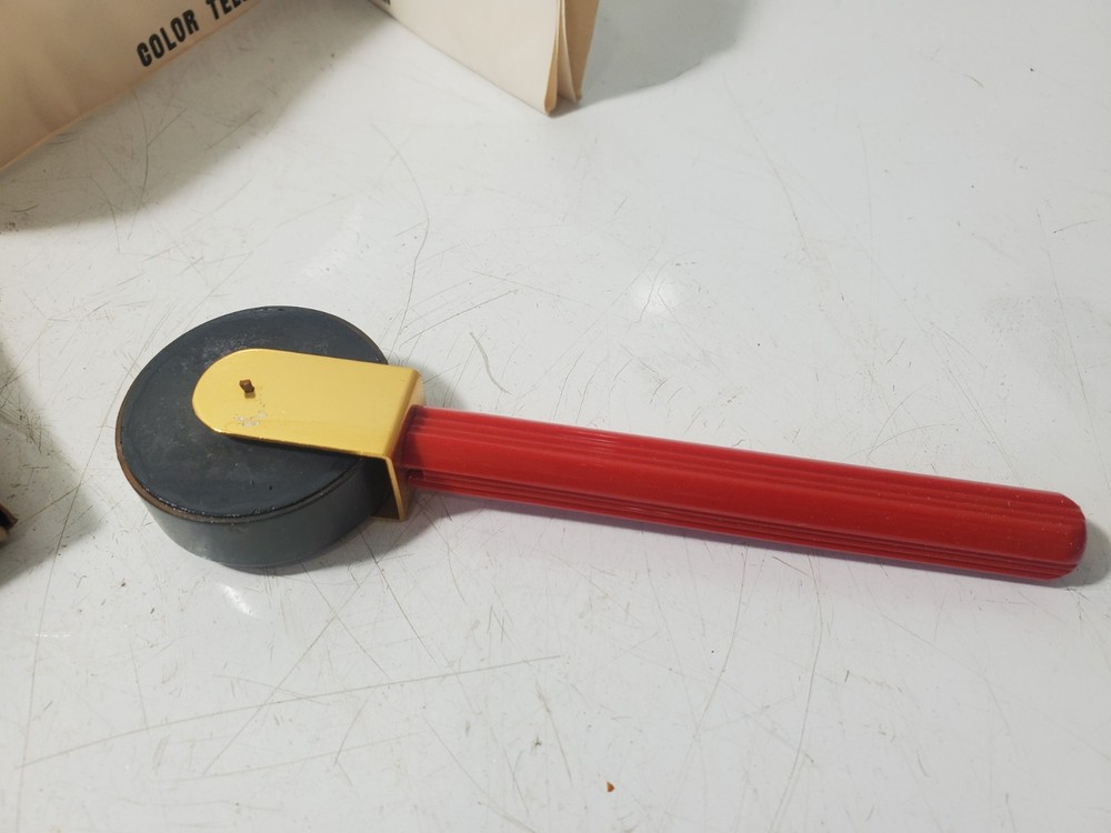 Zenith Color T.V. Degausser Magic Wand NOS Untested