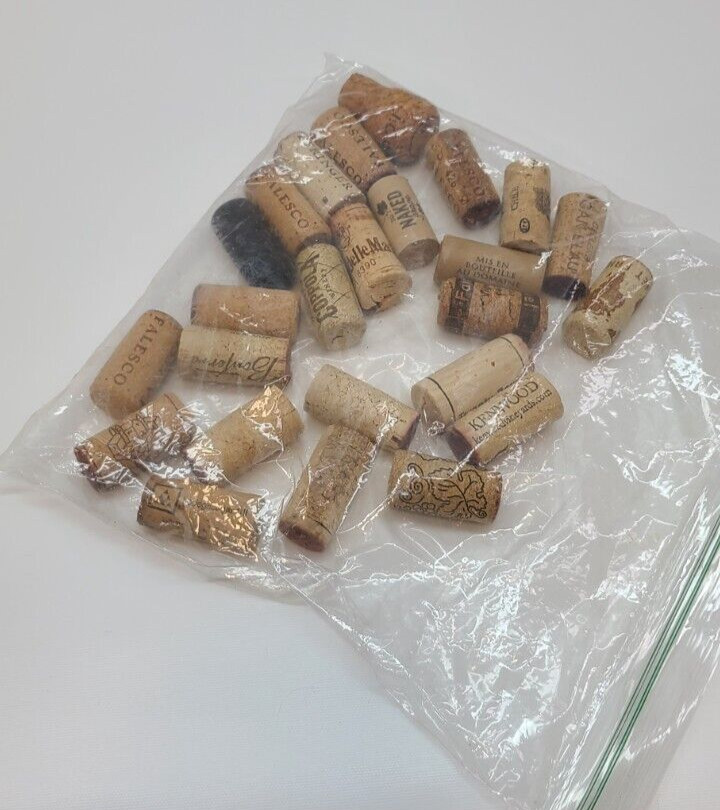 Assorted SYNTHETIC Used  25 Wine Corks Crafts Bazaar etc